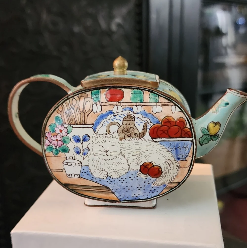 Kevin Chen Cloisonne Artistic Teapot with Cat Design - Picture 1 of 6